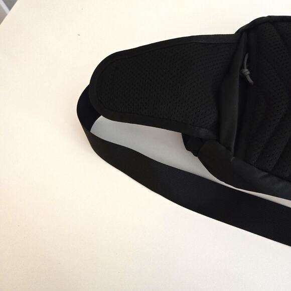 REI Co-op Trail 5 Black Hiking Waist Pack Fanny Lumbar Bag - Picture 7 of 10